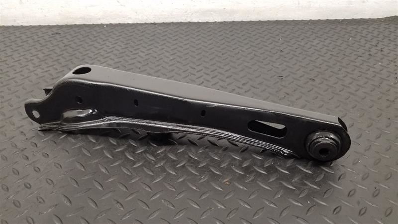 18-20 Chevrolet Traverse Rear Lower Control Arm OEM 84143517