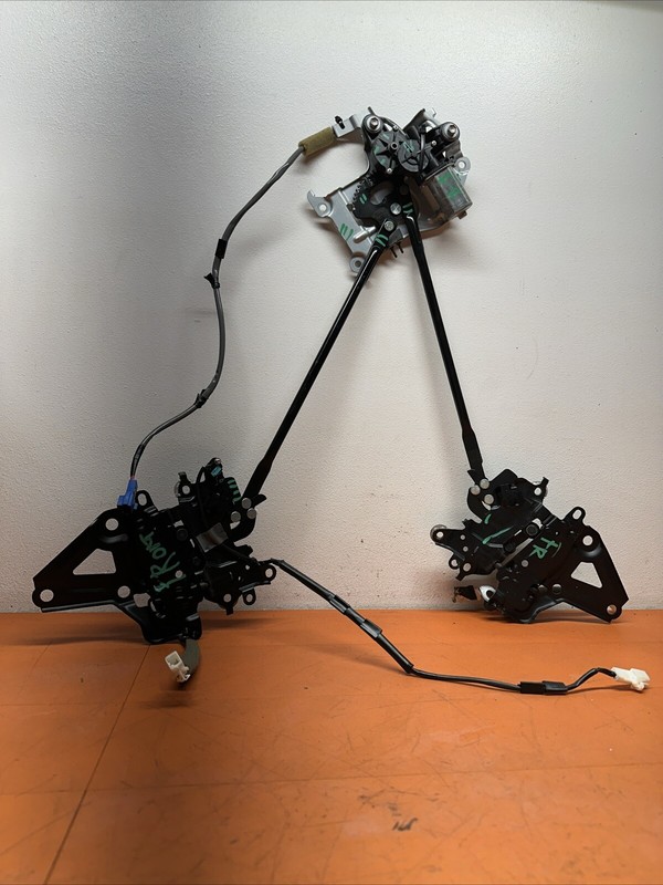 2010-15 LEXUS IS250 IS350 CONVERTIBLE FRONT TRUNK ROOF LOCK LATCH MOTOR OEM