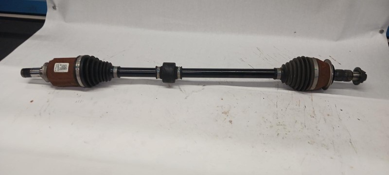 24 CHEVROLET TRAX Right passenger front Axle Shaft 9k miles OEM 1 Year Wnty!
