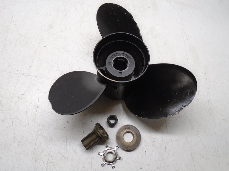 K2 Mercury14 1/2 X 19 RH Propeller Prop w/ Hub Kit 832830A45P19