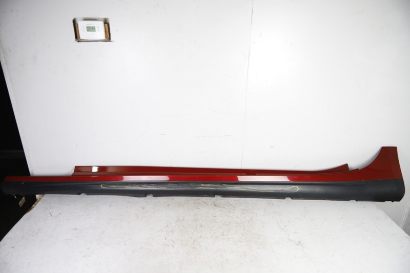 2014 - 2017 Maserati Ghibli M157 Driver Left Rocker Panel Side Skirt Red OEM