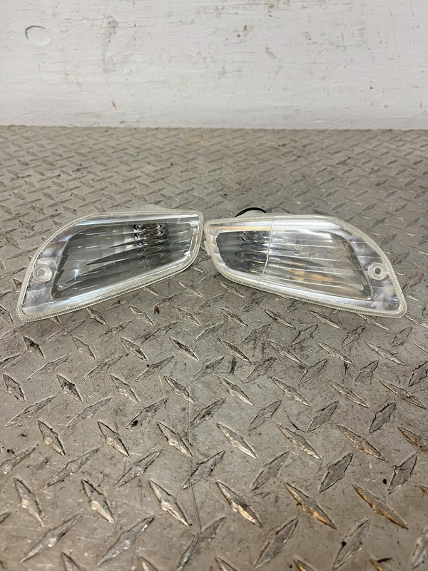 2006 Vespa Lx50 Piaggio LX50 Both Two Front R&L Turning Signal Lights OEM