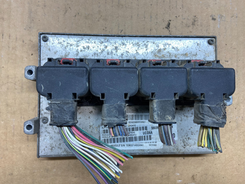 2005 Dodge Ram 1500 Engine Computer 5.7L ECM P56028875AG D6297 PS
