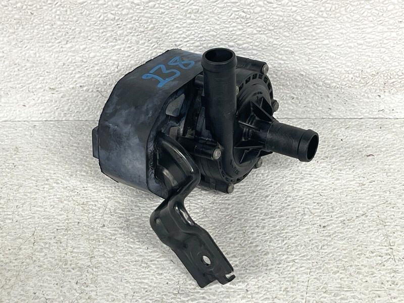 ⭐16-20 TESLA MODEL S BATTERY ELECTRIC WATER COOLANT PUMP W/ BRACKET OEM LOT2387