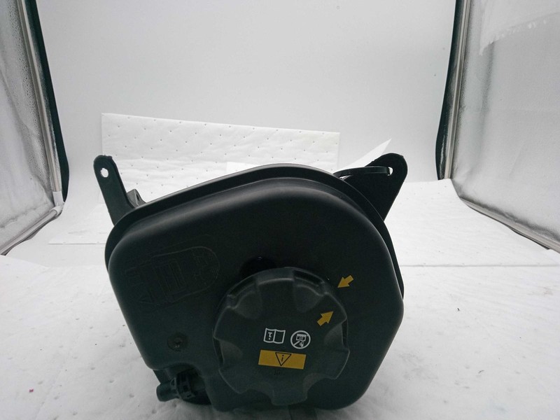 2015 BMW X6 Engine Coolant Reservoir Black OEM 17137552546 116K Miles