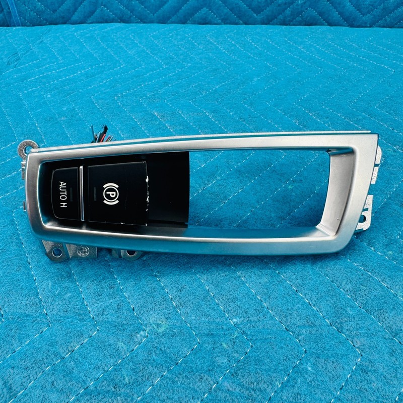 2012–2017 BMW 650i Electronic Parking Brake Auto Hold Switch Panel OEM 921759401