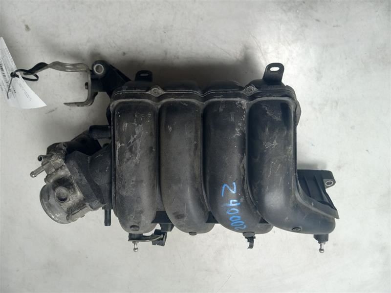 11-19 TOYOTA COROLLA L 1.8L FWD AT UPPER INTAKE MANIFOLD