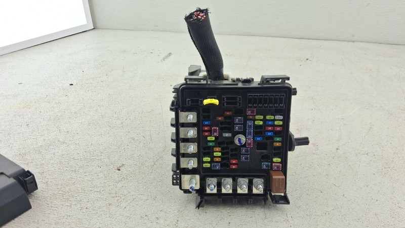 2024 JEEP COMPASS ENGINE FUSE BOX OEM