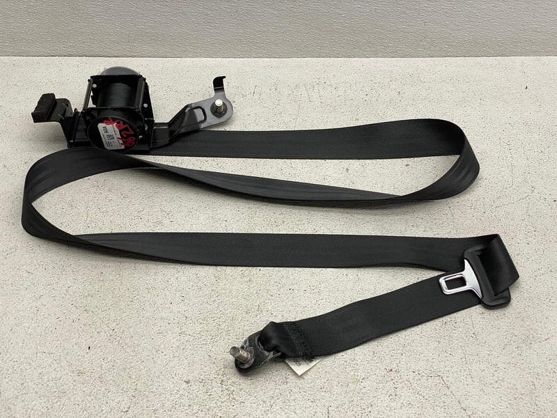 2018-2021 HONDA ACCORD REAR RIGHT PASSENGER SIDE SEAT BELT RETRACTOR OEM LOT662