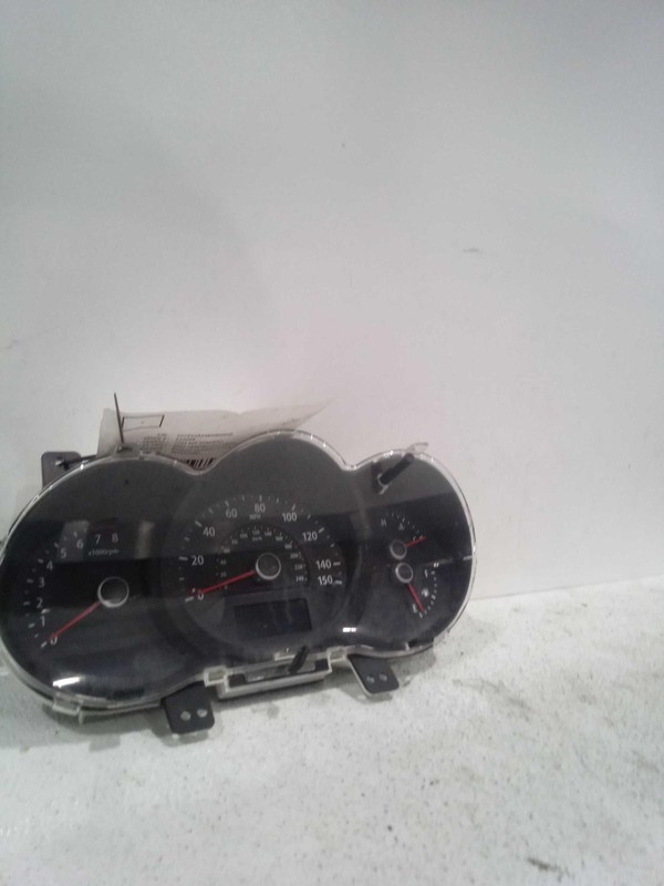 2011 Kia Sorento Speedometer Gauge Maroon OEM 940011U000 243K Miles