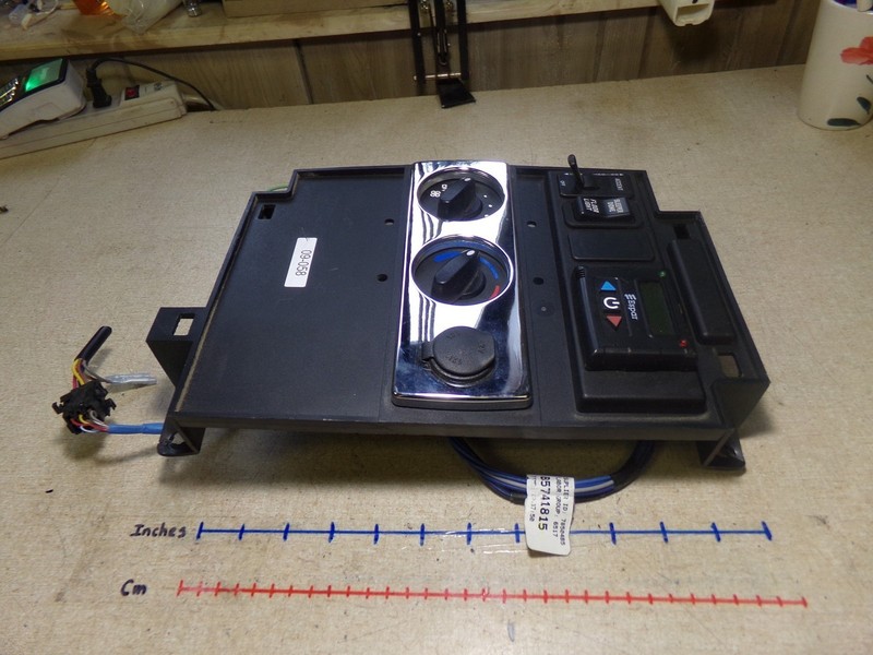 International Truck Sleeper Bunk HVAC Panel Climate Control B5741815