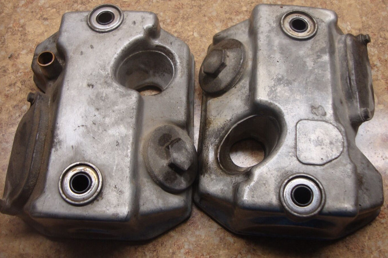 1986 Honda Shadow VT500C VT500 VT 500 Engine Cylinder Head Cover Panel Valve M4