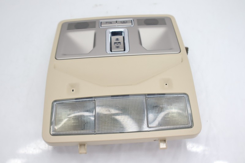 ✅ 09-11 JAGUAR XF XFR X250 FRONT OVERHEAD CONSOLE DOME LIGHT 8X23-MBBV-H