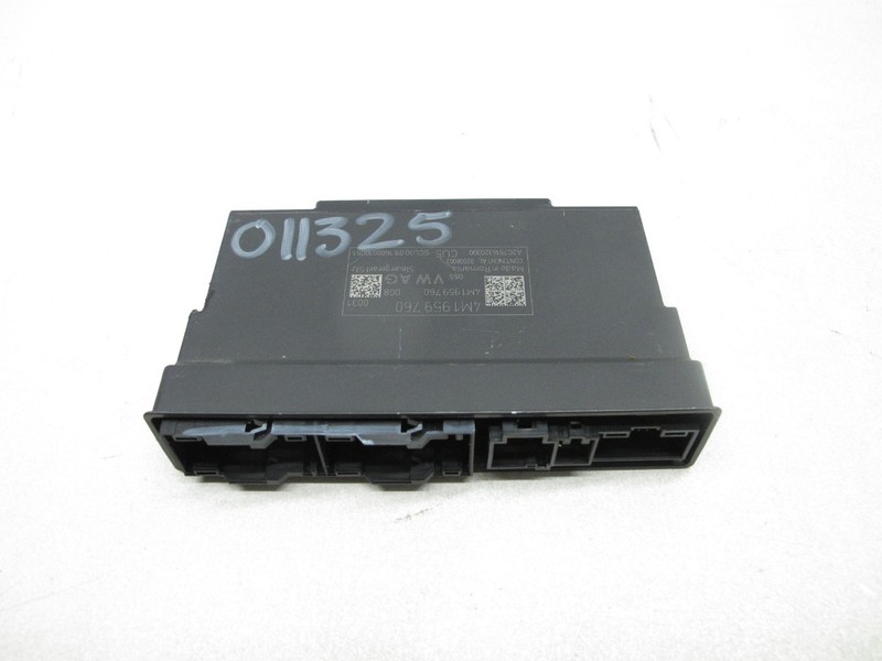 17-24 AUDI B9 A4 A5 S5 SPORTBACK Q5 S6 S7 SEAT CONTROL MODULE FRONT LEFT OEM 011