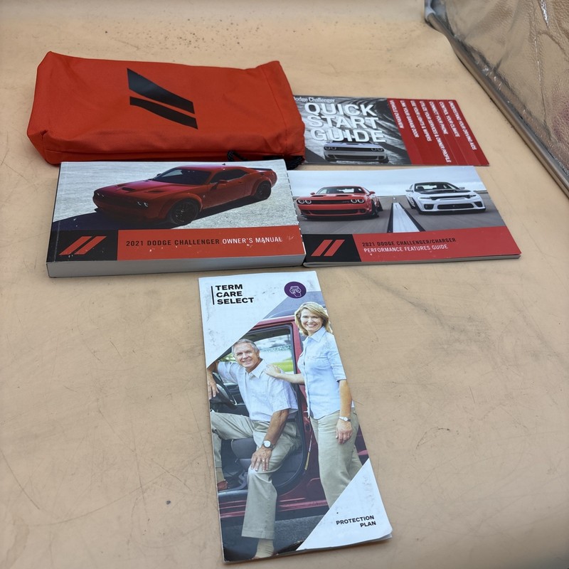 2021 Dodge Charger/Challenger Owners Manual Quick start Guide With Free Shipping