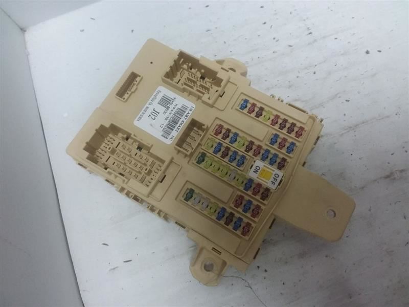 Cabin Fuse Junction Box 2014 Hyundai Santa Fe 91950-B8520