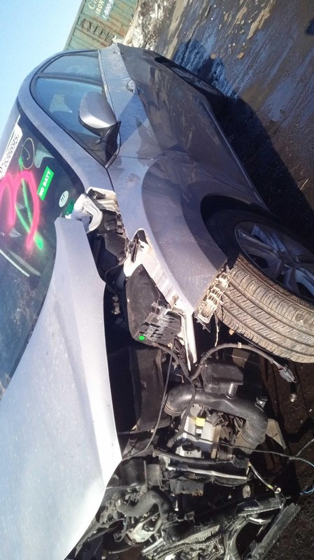 2013 Hyundai Elantra Left Door Mirror Assembly Silver OEM 117K Miles