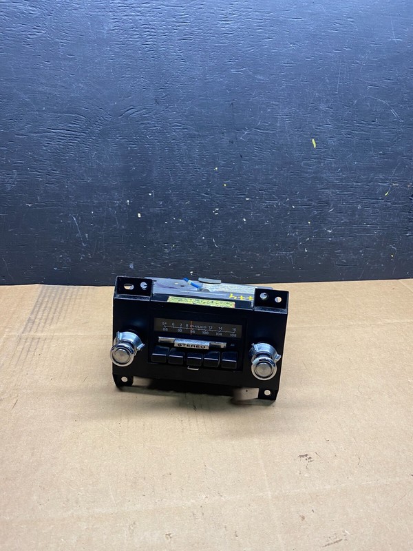 2014 Ford AM/FM Stereo Radio Information N2774 PS