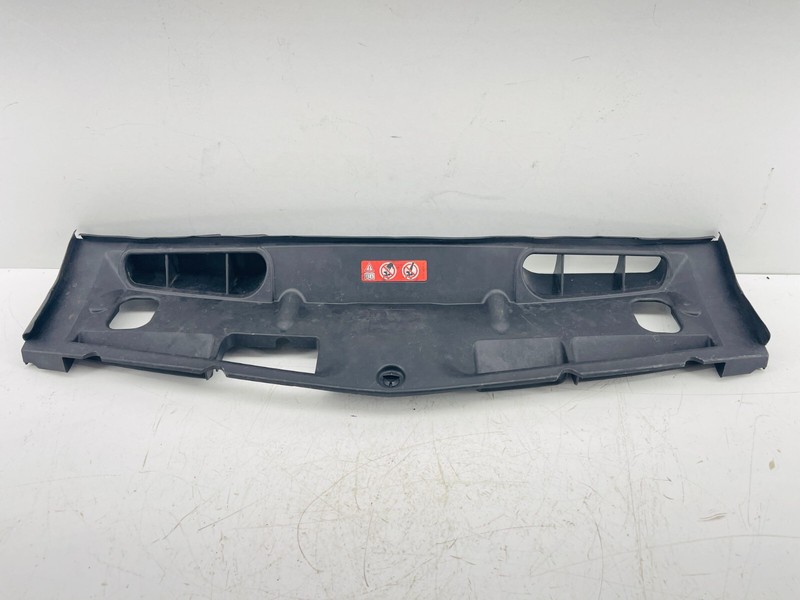 07-14 MERCEDES C250 W204 RADIATOR FAN SHROUD UPPER TRIM COVER PANEL OEM