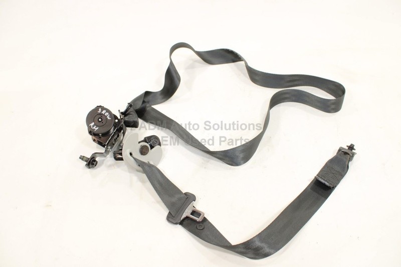 2016-20 Kia Sorento LX Rear Passenger RIGHT Side 3rd Row Seat Belt Retractor OEM