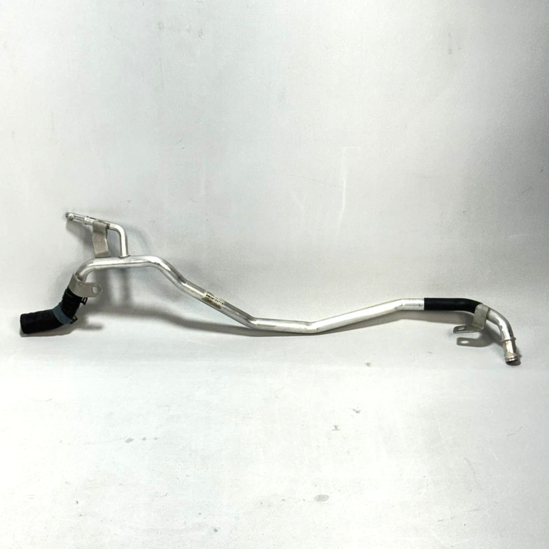 📌 2018-2019 AUDI S5 QUATTRO ENGINE PASSENGER SIDE CENTER COOLING PIPE LINE OEM