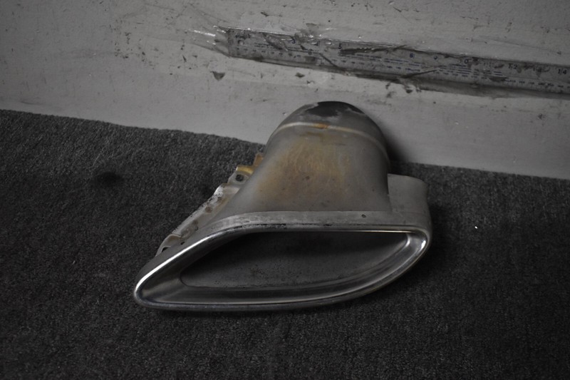 2016-2019 MERCEDES BENZ GLE 63 AMG TAIL PIPE TIP BASE FACTORY OEM