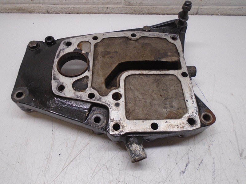 J2 F695680 F695680-1 Force 1989 - 1992 L-Drive Spacer Plate 85 - 125 HP
