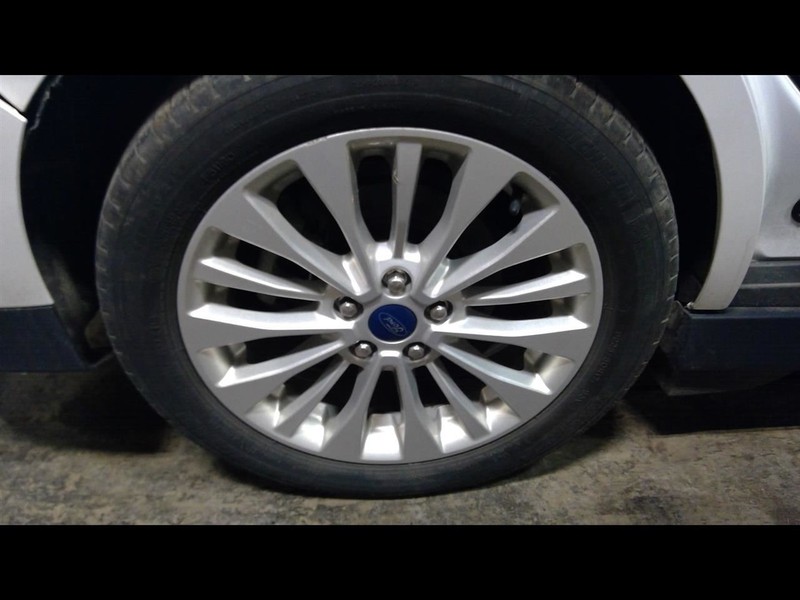 Rim Wheel 17x7 Alloy 15 Spoke Painted Silver Fits 17-18 C-MAX 1611294