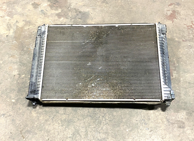 17-22 INFINITI Q60 2.0L ENGINE RADIATOR OEM #A0.34