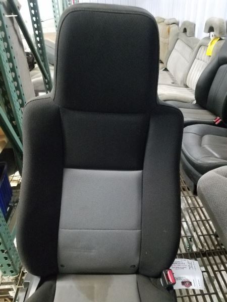 Passenger Front Seat Super Cab Bucket 40/40 Manual Fits 04-05 RANGER 261015
