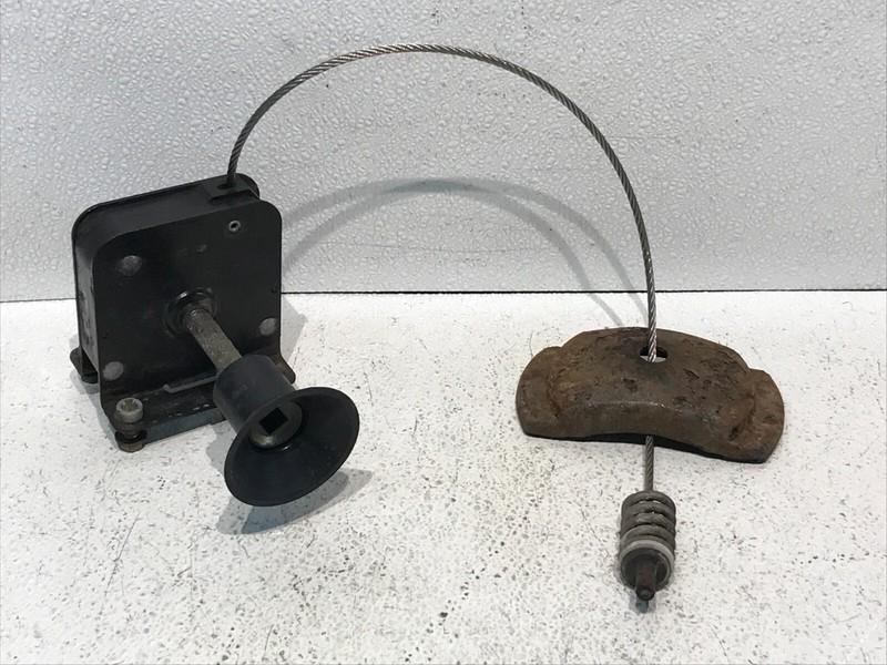 01-07 Toyota Sequoia Spare Tire Hoist Wheel Carrier Winch Hanger Lift OEM