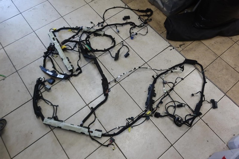 2021 Jeep Wrangler JL OEM Dash Instrument Panel Wire Wiring Harness 68479352