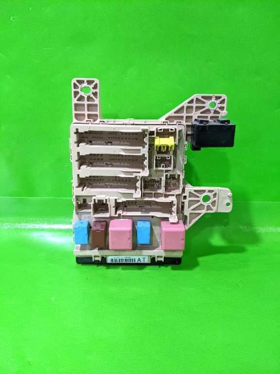 08 09 10 SIENNA INTERIOR FUSE RELAY BOX OEM 4457-27