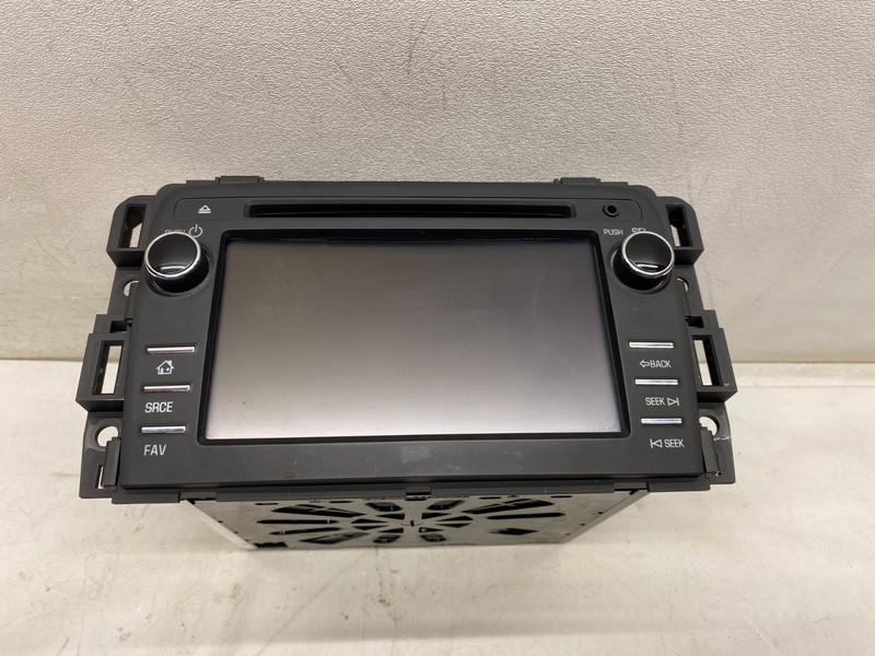2013-2017 BUICK ENCLAVE RADIO AMFM CD PLAYER SCREEN ASSEMBLY OEM