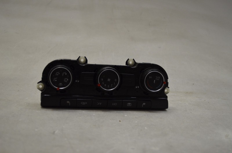 12-15 VOLKSWAGEN PASSAT AC HEATER CONTROL SWITCH PANEL OEM