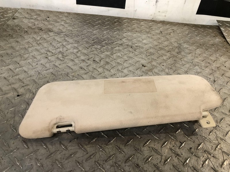 06 07 08 09 10 11 219 Type (illuminated) Cls550 Lh Sun Visor