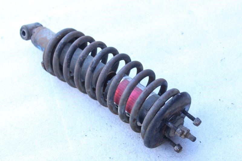 1974 1975 1976 1977 1978 1979 1980 TRIUMPH SPITFIRE 1500 RIGHT FRONT STRUT