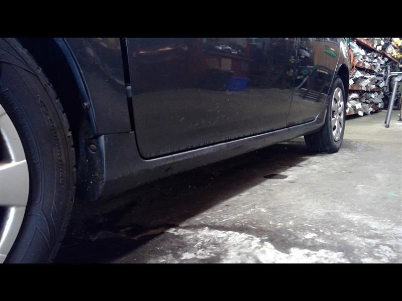 2009-2013 COROLLA Left Rocker Panel Moulding 1450165