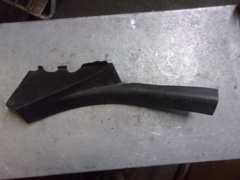 Door Sill Trim RH RIght 6E53-5413244-J CRGSB HCC FOMOCO C719-35RNHP 1-08-489-1