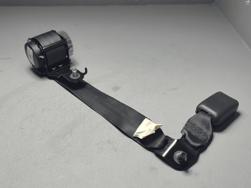 2018-2020 HONDA ACCORD REAR CENTER SEAT BELT SEATBELT RETRACTOR & BUCKLE OEM