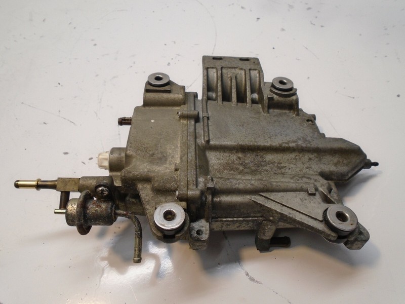 FLOAT CHAMBER ASSY 6P2-14180-20-00 YAMAHA OUTBOARD 2005-2010 4-STROKE F250 HP