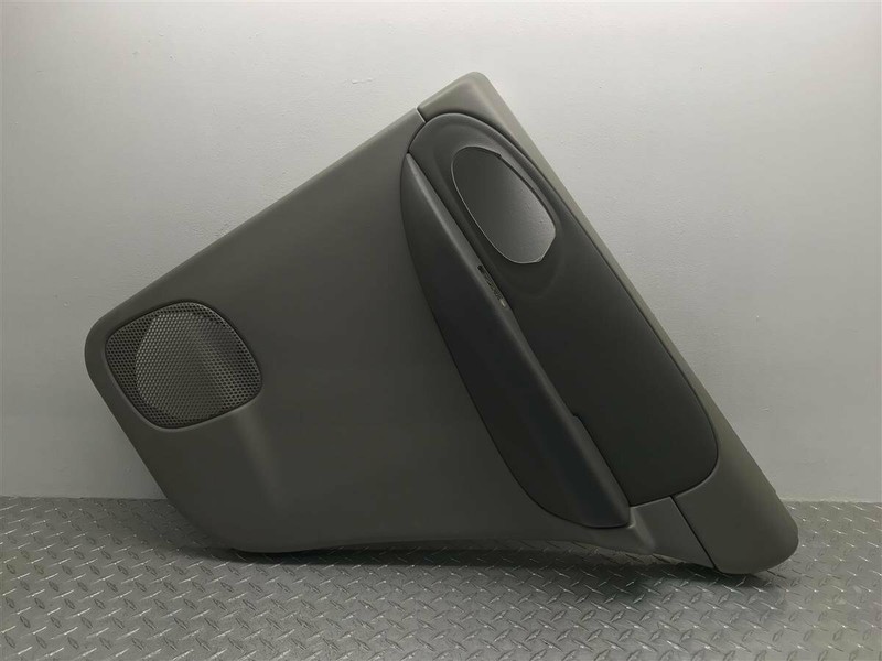 2003 CHEVROLET TRAILBLAZER PASSENGER REAR DOOR PANEL OEM