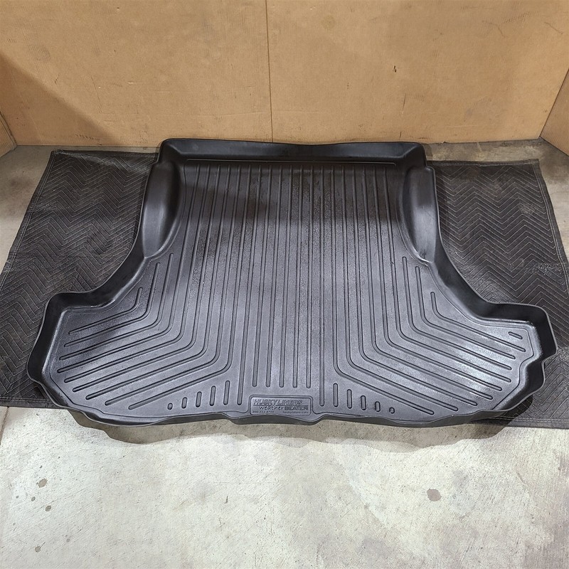 HUSKYLINERS Rear Trunk Liner Mat for 11-14 Challenger SRT8 Aa7445