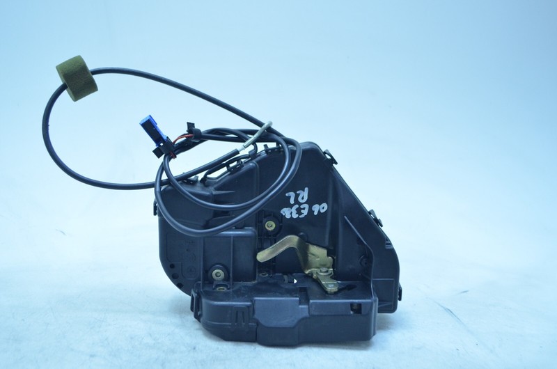 03-09 MERCEDES-BENZ W211 E320 REAR LEFT DRIVER SIDE DOOR LOCK LATCH OEM