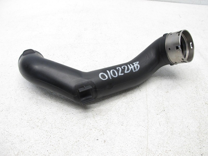 10-19 BMW F01 F02 740Li 640i 535i INTERCOOLER AIR CHARGE DUCT HOSE FRONT OEM 010