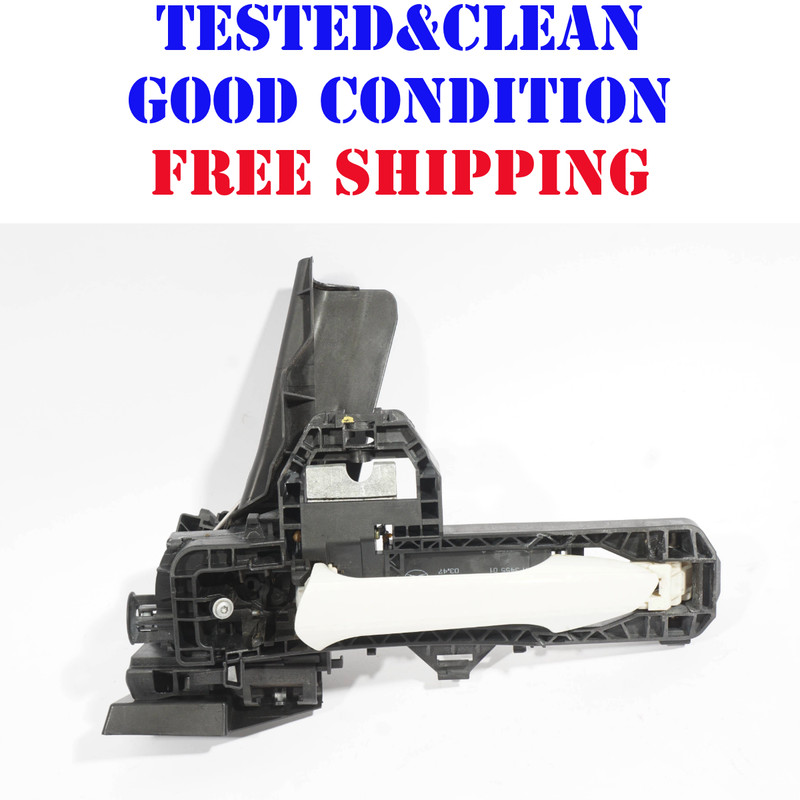 2008 - 14 MERCEDES C300 W204 FRONT LEFT DRIVER SIDE EXTERIOR DOOR HANDLE OEM