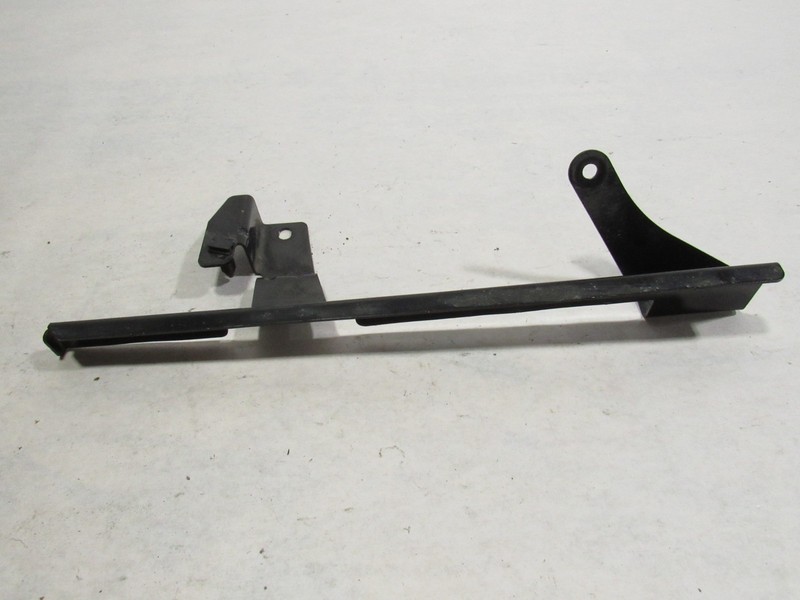 15-19 Ferrari 488 Spider 2017 Right Intercooler Mount Duct Gasket Bracket ;@2