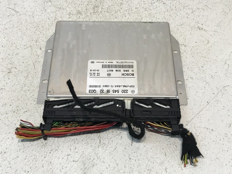 03-06 Mercedes CL500 ABS PML Control Electronic Stability Unit ESP 2205451832