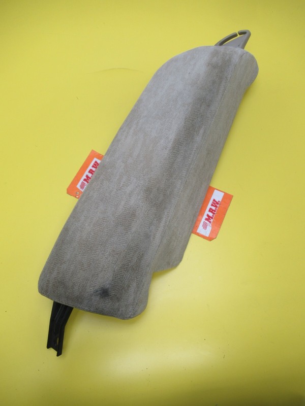 REAR BACK SEAT END FILLER CUSHION UPPER TOP Passenger SIDE for 00 NISSAN MAXIMA