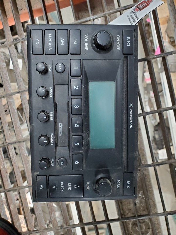 Audio Equipment Radio VIN J 8th Digit Includes City Fits 03-09 GOLF 209003